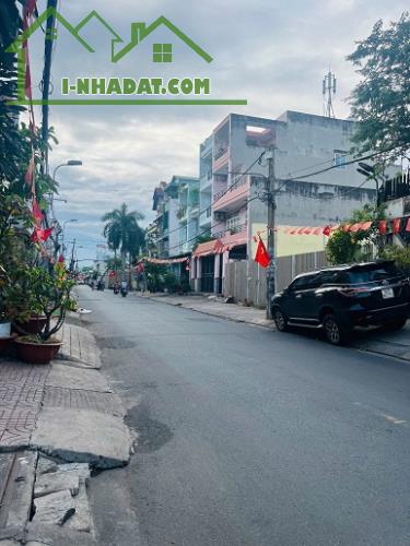 ► NHÀ 3 TẦNG TRUNG TÂM BÌNH TÂN – NGANG 8M HIẾM CÓ – SỔ VUÔNG A4 – MẶT TIỀN NHỰA 12M - 4