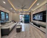 NHÀ ĐẸP - ĐỐNG ĐA - 7 TẦNG - THANG MÁY - GARA ÔTÔ - 50M² - MT 5M² - 25 TỶ