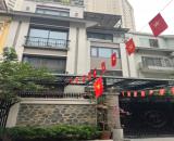 Cần bán BT Trung văn Hancic,Tố Hữu, DT 105mx 4T,MT 9m. Giá 35,5 tỷ. LH: 0964769634