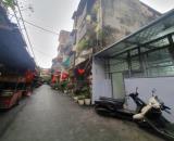 Cho thuê nhà phố Dương Khuê -  Mai Dịch quận Cầu Giấy 45m x 2T giá 9.5 triệu