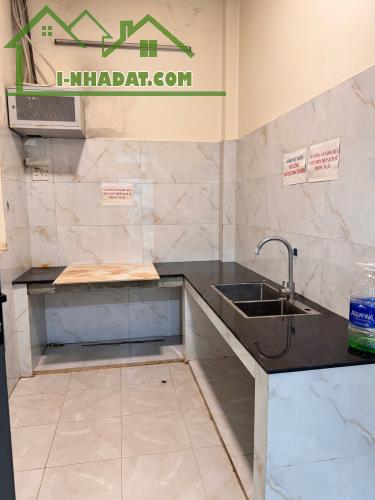 CHO THUÊ NHÀ NGUYÊN CĂN MẶT TIỀN PHẠM VĂN CHÍ, QUẬN 6 - 3