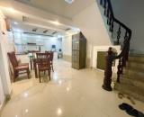 Cho thuê nhà phố Văn Cao, 6 p.ngủ khép kín, DT: 75m2.