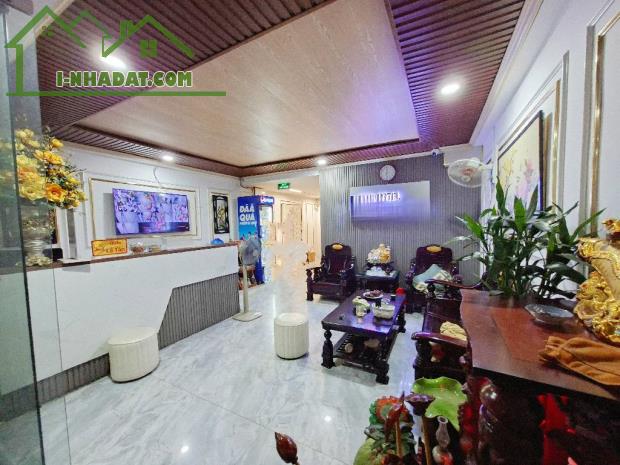SIÊU PHẨM KHÁCH SẠN 7 TẦNG KHU TÊN LỬA 132M2 NGANG 5,5M THU NHẬP 2,6 TỶ/NĂM - 1