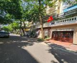 Biệt thự mini Vạn Bảo, Ba Đình, 2 ô tô đỗ cửa ngày đêm, không gian xanh, 80m, 24 tỷ