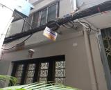 Cho thuê nhà ngõ 100 Nguyễn Văn Viên, 30m x 5 tầng. Giá 10 triệu/tháng ctl
