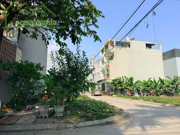 Lô góc 2MT – Dt 105m² (6.4×17m) – Đường 8, Trường Thạnh – Hơn 6 tỷ - 2