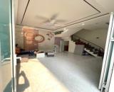 Bán nhà 4 tầng sạch đẹp phố Trung Hành