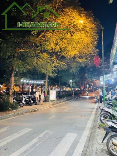 BÁN NHÀ NGÕ THÔNG NÔNG - GẦN Ô TÔ - TRUNG TÂM QUẬN - DT 55M x 5T. GIÁ BÁN 11.75 TỶ