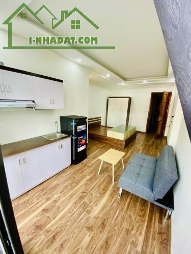 BÁN NHÀ NGÕ THÔNG NÔNG - GẦN Ô TÔ - TRUNG TÂM QUẬN - DT 55M x 5T. GIÁ BÁN 11.75 TỶ - 3