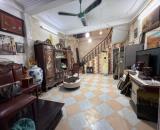 Bán nhà Bạch Mai 42m² MT 7,5m, 3 tầng dân xây, gần phố, giá chỉ 6 tỷ