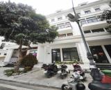 Bán gấp nhà liền kề KĐT Louis City Hoàng Mai 110m2*5 tầng, MT 5m, giá 31.5 tỷ