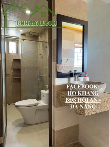 Nhà 5 tầng thang máy ngang 8m nở hậu Cẩm Hà Hội An 170m2 giá 13.25 tỷ.