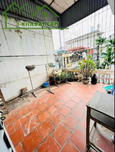 BÁN NHÀ PHỐ GỐC ĐỀ, DT 25M², 4TẦNG, MẶT TIỀN 4,2M, CẦN BÁN GẤP.