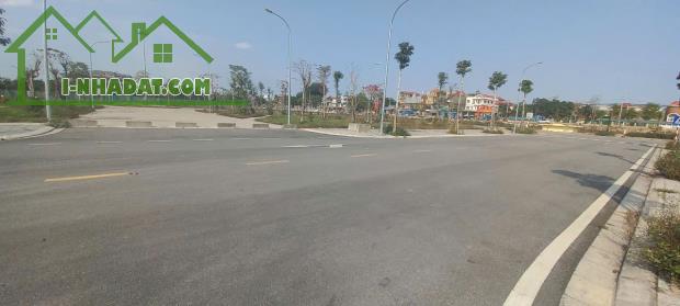 _CHỈ VỚI 7,XTR/M2 ĐÃ SỞ HỮU LÔ ĐẤT TẠI NGUYÊN KHÊ_PHÚC THỊNH_NGÕ THÔNG Ô TÔ TRÁNH