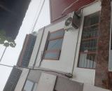 Bán nhà Đồng Trì, ngõ thông thoáng, ô tô đỗ cửa, kinh doanh nhỏ, 32m2