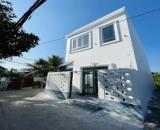 Nhà đẹp sang trọng mới xây dựng góc 2 mặt tiền đường oto gần chợ Gò Cát