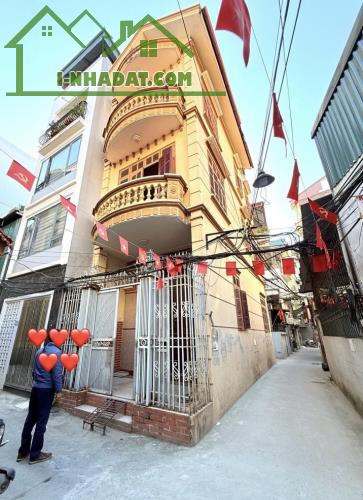 Nhà 10.2 Tỷ - Hàng Xóm Công Viên Hoà Bình - Ô Tô 5 Chỗ Đến Cửa - 48M - 1