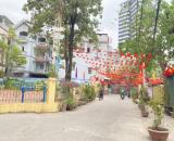 Nhà 10.2 Tỷ - Hàng Xóm Công Viên Hoà Bình - Ô Tô 5 Chỗ Đến Cửa - 48M