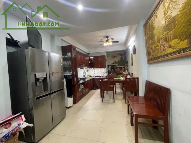 Bán nhà Xuân Đỉnh, 35m2, 5 tầng, dân xây,ngõ nông, ngay phố, oto 10m