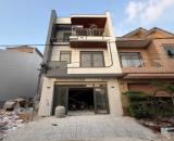 Bán Nhà Phố Hiện Đại 1 Trệt 2 Lầu nội thất cao cấp gần KDC Lộc Vừng 90m2 Giá 5ty479