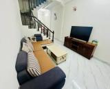 CHo thuê nhà full đồ Hoàng Hoa Thám-Ba Đình, 45m2, 4 tầng, 4 ngủ, 15tr