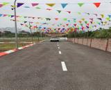 🔥 **Cách Hà Nội chỉ 400m – hơn 300 triệu sở hữu ngay đất sổ đỏ** 🔥  📍