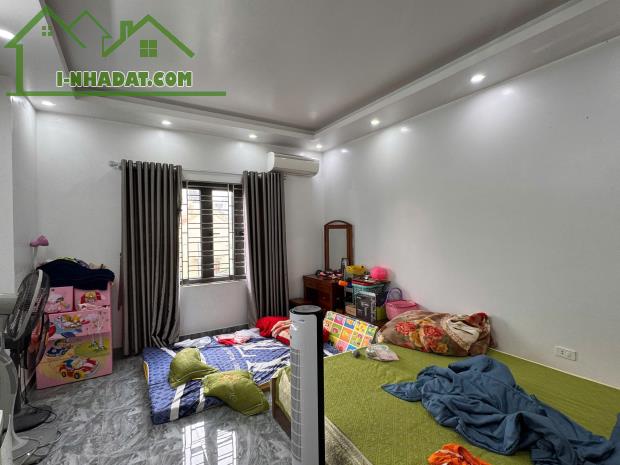 Bán nhà phố Trung Hành, Hải Phòng: 48m2 x 4 tầng, Ô tô đỗ cửa, Không ngập lụt - 2