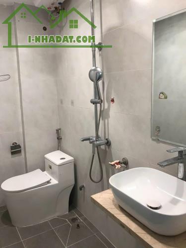 Bán nhà Pháo Đài Láng, gần chợ dân sinh, ngõ to, gần mặt phố. - 4