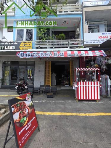 Sang nhượng thương hiệu và quán BURRITO NHÀ H.O