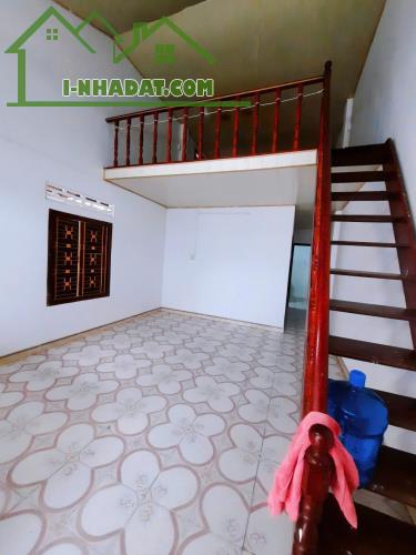 Cho thuê nhà hẻm Hoàng Diệu hẻm oto , gần biển đi bộ ra biển, dt 70m, giá 4,5 triệu/ tháng - 2