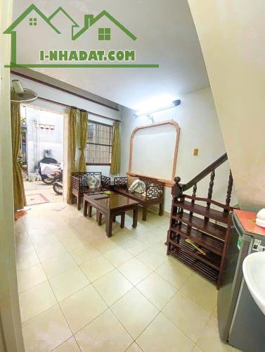 Bán nhà hẻm 2/ Nguyễn Văn Trỗi, gần Huỳnh Văn Bánh, 5x8m, 3 tầng - 2 PN, còn 4,9 tỷ. - 4