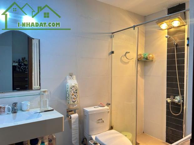 chung cư lô mộ lao lô góc 5 tầng siêu đẹp chỉ 64tr/m2. LH  0346804944 - 3