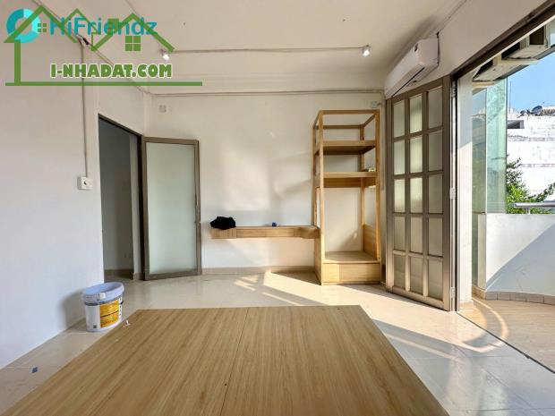 SANG NHƯỢNG CĂN HỘ 2PN FULL NỘI THẤT – NGAY TRUNG TÂM QUẬN 1 - 3