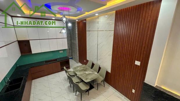 BÁN NHÀ HẺM 2 XE HƠI, SÁT MẶT TIỀN, GIÁ 3 TỶ 5 TL SỔ HỒNG RIÊNG, LH: 0765237963 ( THÀNH ). - 2