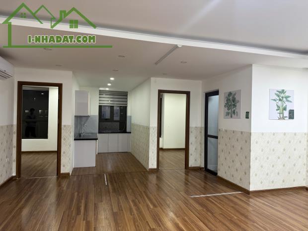 CHO THUÊ CĂN HỘ 3PN RỘNG 96M2 - TÒA CT2 X2 ĐẠI KIM - GIÁ CỰC TỐT