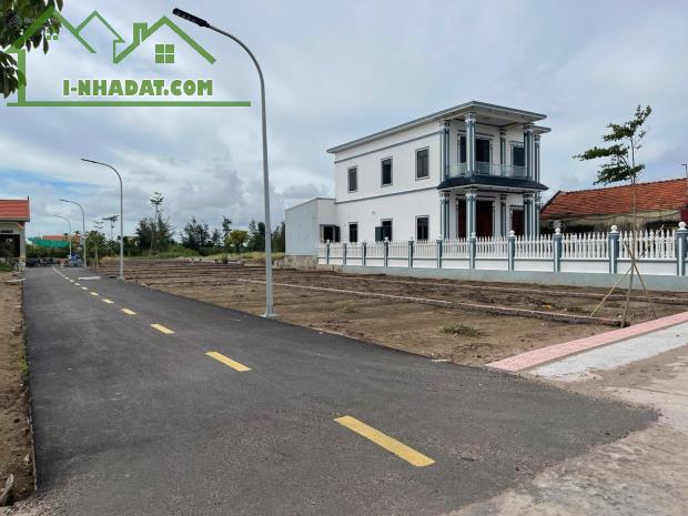 BÁN 2 LÔ ĐẤT HẢI XUÂN (Hải Triều) KHU KINH TẾ NINH CƠ NINH BÌNH (Nam Định cũ) Giá 1 tỷ 435 - 2