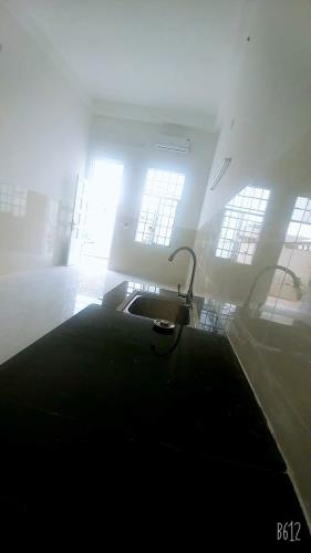 Cho thuê phòng trọ gần CC 4S Linh Đông – 30m² gác, ban công – 4tr/tháng - 2