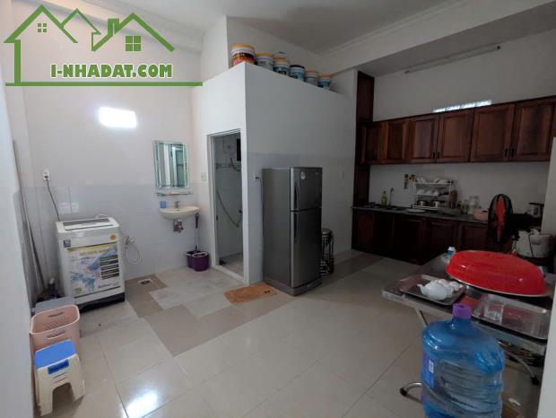 Cho Thuê Nhà Bắc Nha Trang – 3PN – Đường Rộng 8m Có Vỉa Hè – 11tr - 4