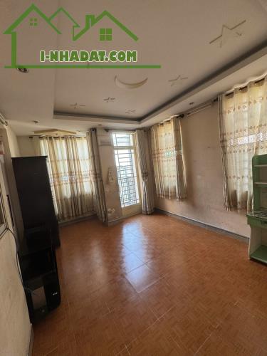 Cho thuê nhà 3 phòng ngủ – Quận 6 (Đường Phạm Văn Chí) Phường 7, Quận 6, Tp Hồ Chí - 2