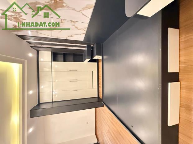 nhà ngõ trần khát chân 40m, 5 tầng, full nội thất, giá chào 7.5 tỷ - 2