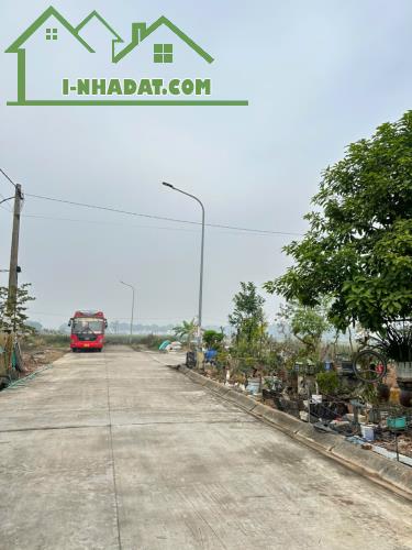 Bán gấp lô đất đẹp Băng 2 tỉnh lộ 310 Thị Trấn Gia Khánh, Bình Xuyên 100m mt5m giá 2,3 tỷ - 2