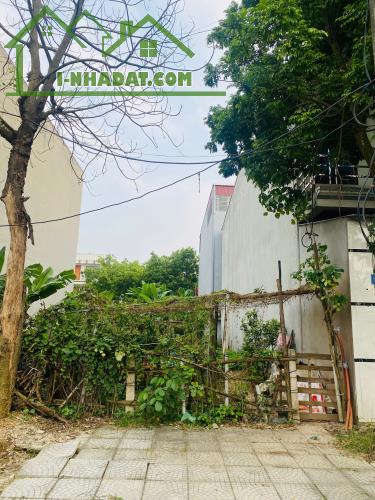 BÁN gấp lô đất đẹp cụm kinh tế Đồng Tâm, Trần Doãn Hựu, Vĩnh Yên 100m mt5m sẵn sổ 2,7 tỷ - 1
