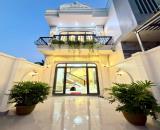 Nhà lầu Tân Cổ Điển đường oto 7 chỗ gần Quảng Trường, Tp Mỹ Tho, Tiền Giang