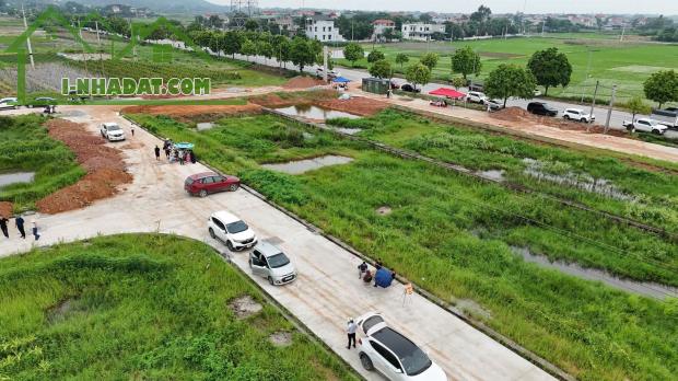 🔥BÁN GẤP LÔ ĐẤT ĐẸP - AN HOÀ- TAM DƯƠNG- DT126M MT7M SẴN SỔ SANG TÊN GIÁ CHỈ 1,9 TỶ SĐCC - 1