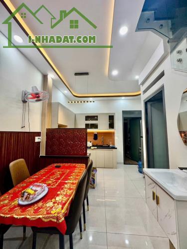 Bán nhà Lê Văn Sỹ P13 Phú Nhuận, 66m2, Hxh, 4 tầng, giá chỉ 8,3 tỷ - 4