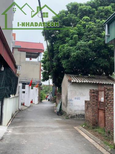 LÔ GÓC - DT 92M2- MT5M- KIM SƠN- THUẬN AN- TP HÀ NỘI- ĐƯỜNG Ô TÔ- GIÁ 6 X TỶ
