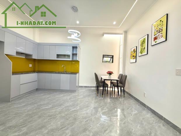 Bán nhà 4 tầng xây mới độc lập phố Khúc Hạo - 1
