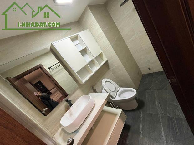 Cho thuê căn hộ tầng 8 chung cư OSAKA 48 Ngọc Hồi 80m2 x 2 ngủ, 2wc,  11 Triệu - 2