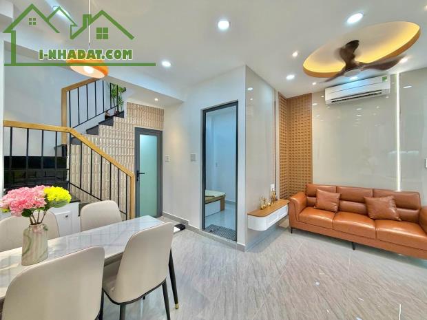 Nhà khu Phan Xích Long, 32m2, 3 tầng,ngang 4 dài 8. - 3