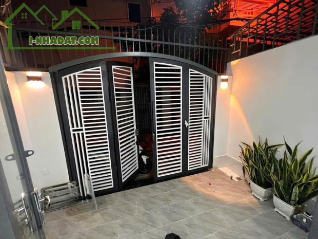 Cô Sáu bán căn nhà tâm huyết ngay CV Gia Định quận Phú Nhuận 4x16m 4 tầng chỉ 13 tỷ - 2